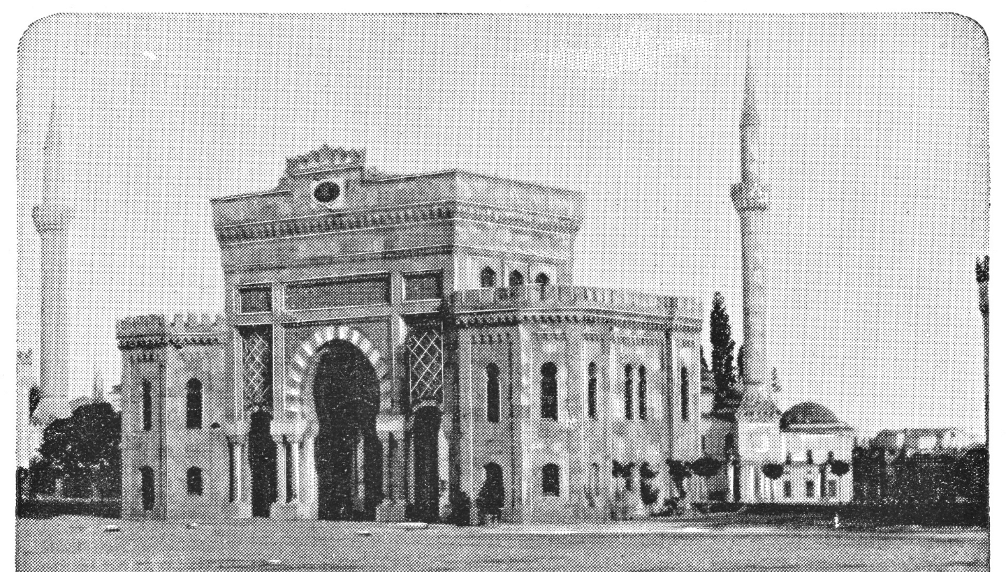Exploring Beyazıt Square and the Heart of Old Istanbul 1 main gate bayazıt square